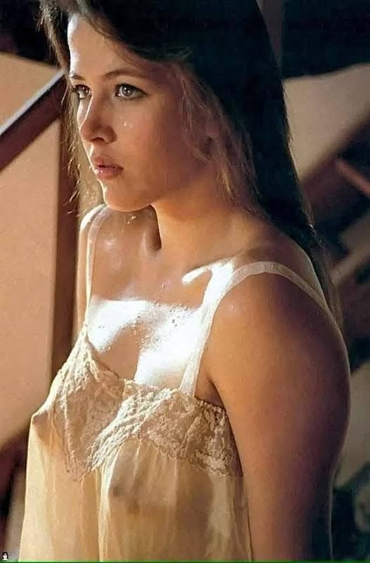 ❤️Many people don’t know it. A woman’s large breasts indicate that her vag…