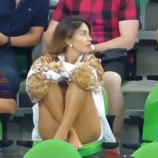 🤯😳She SH0WED Her CameI T0E ln LlVE TV Match, H0LD Y0UR BREATH…, 🎬