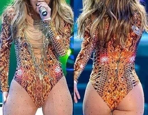 HT10. Alex Rodriguez Shares Rare Photo of His Teen Daughter — Fans Notice Striking Resemblance to Jennifer Lopez