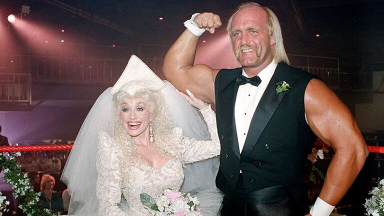 In a moment that left viewers stunned, Dolly Parton and Hulk Hogan got “married” in the middle of a wrestling ring—broadcast live for the world to see