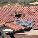 🚨😭 SB. BREAKING NEWS MAN FALL FROM PARACHUTE