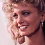 She wasn’t supposed to succeed✨ — just replace a legend. But she did more than fill Farrah’s shoes